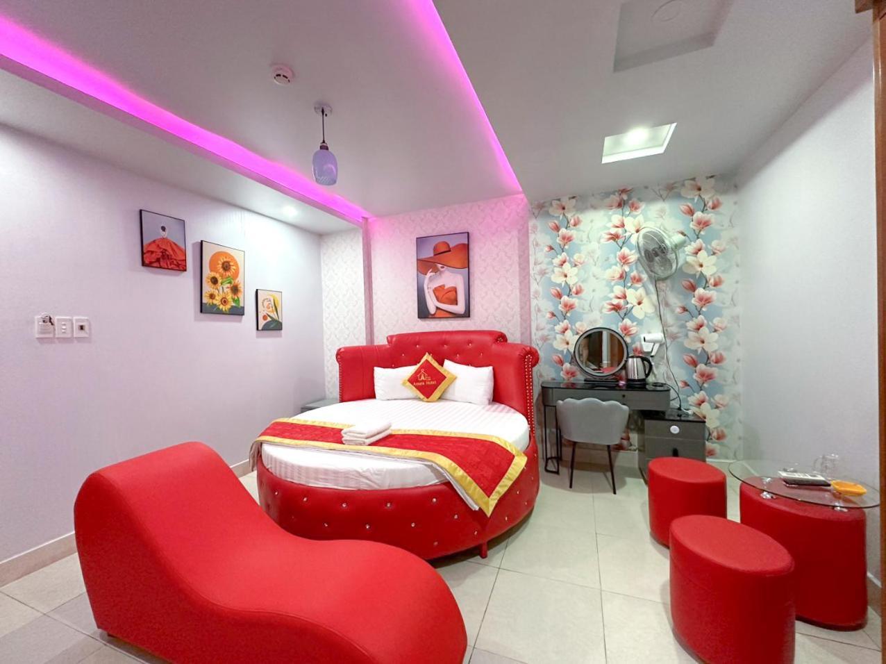 Amura Quận 7 Khách sạn 2*